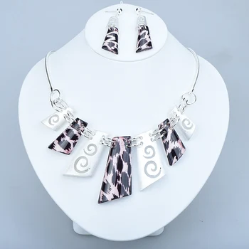ICEYY Современное ожерелье с леопардовым воротником из смолы с гео-кольцом, серьги, комплект ювелирных изделий для женщин, бесплатная доставка