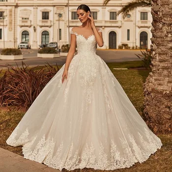 S0045F 2023 Новое высококачественное хит продаж Белое платье невесты с волочащимся хвостом, приталенное, щедрое, темпераментное.