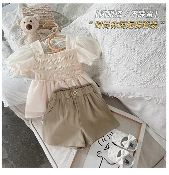 Модный Летний костюм-двойка для девочек 2023 года, комплект детской одежды для маленьких детей, включающий блузку + шорты