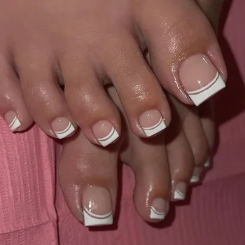 Ношение белых японских ногтей на ногах, мягких накладных ногтей в виде бабочек, съемных накладных ногтей